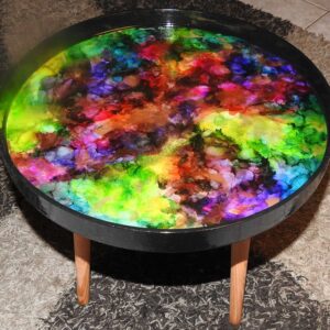 Approx. 48 cm Black round ink and resin table